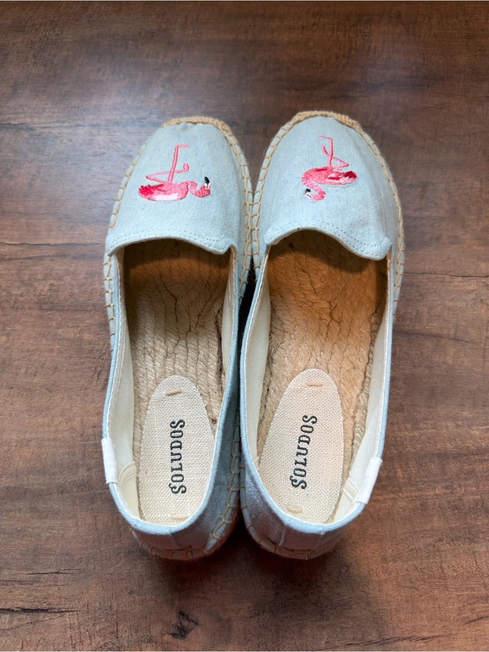 NWOB Soludos Light Blue Espadrille Slip-Ons with Pink Flamingo Embroidery 7.5
